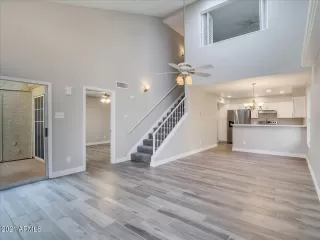 Photo #5: 6325631 Listing