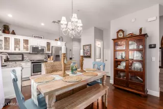 Photo #6: 6325640 Listing 