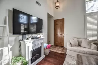 Photo #4: 6325641 Listing