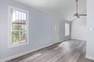 Photo #6: 6325659 Listing