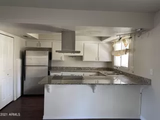 Photo #3: 6325725 Listing