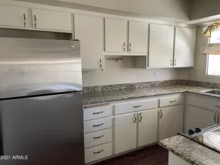 Photo #4: 6325725 Listing