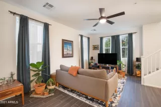 Photo #3: 6325954 Listing 