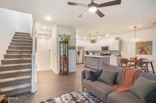 Photo #5: 6325954 Listing 