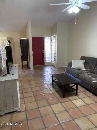 Photo #3: 6325955 Listing