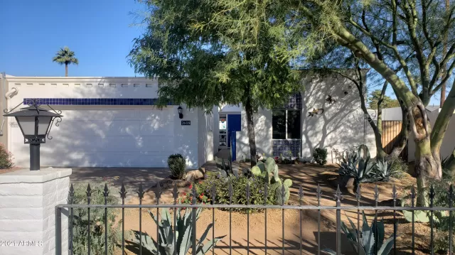 MLS: 6326015 Condo For Sale