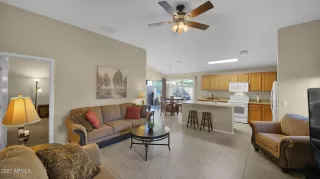 Photo #5: 6326655 Listing