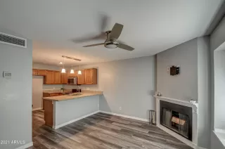 Photo #5: 6326947 Listing