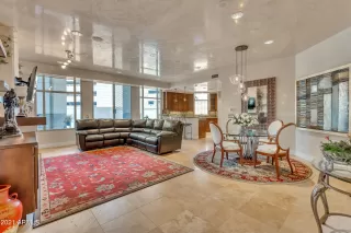 Photo #6: 6327005 Listing