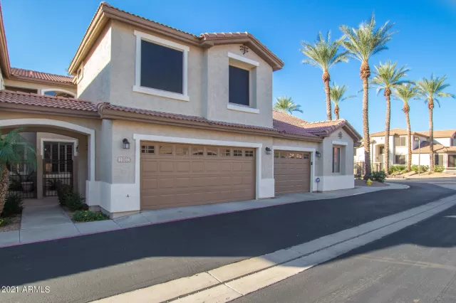 MLS: 6327151 Condo For Sale