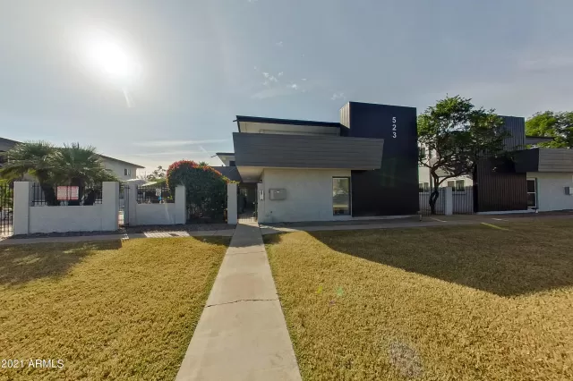 MLS: 6327166 Condo For Sale