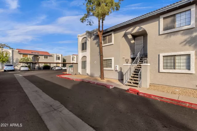 MLS: 6327224 Condo For Sale