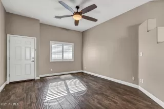 Photo #4: 6327314 Listing