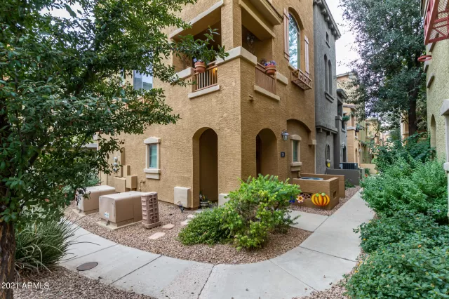 MLS: 6327376 Condo For Sale