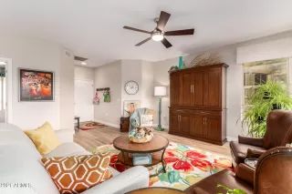 Photo #3: 6327461 Listing