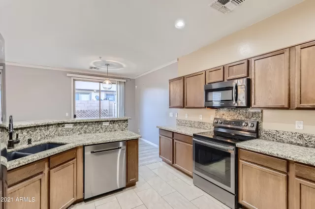 MLS: 6327472 Condo For Sale