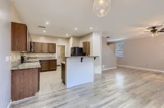 Photo #3: 6327472 Listing