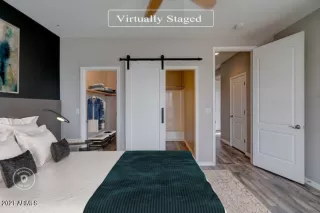 Photo #2: 6327500 Listing