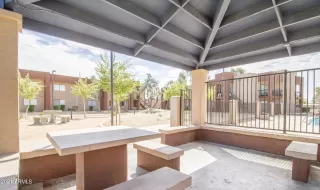 Photo #2: 6327535 Listing