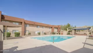 Photo #3: 6327535 Listing