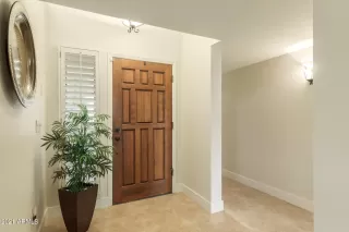 Photo #5: 6327716 Listing 