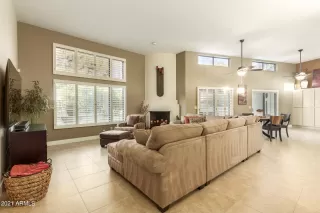 Photo #6: 6327716 Listing 