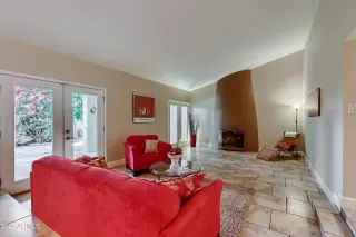 Photo #3: 6327726 Listing