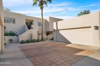 Photo #2: 6327863 Listing