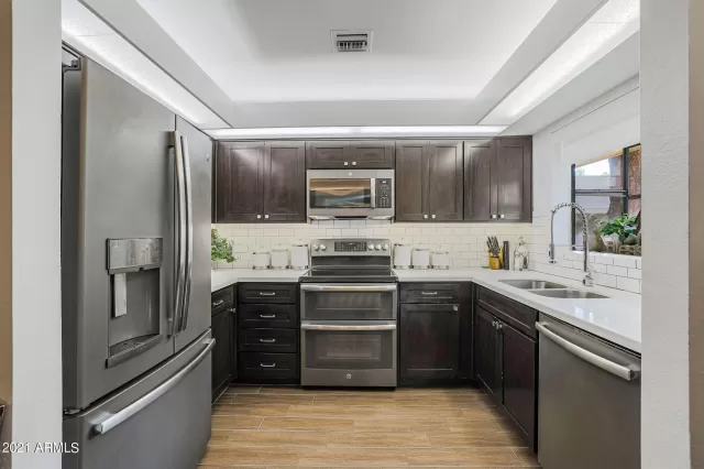 MLS: 6327917 Condo For Sale