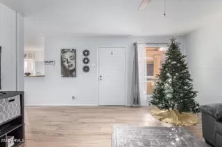 Photo #4: 6327972 Listing