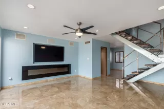 Photo #6: 6327989 Listing 