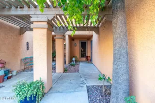 Photo #4: 6327991 Listing