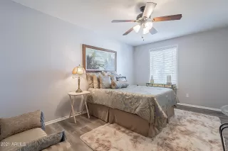 Photo #5: 6328003 Listing