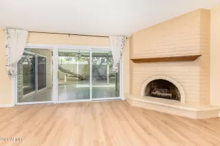 Photo #5: 6328032 Listing 