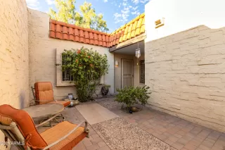 Photo #3: 6328128 Listing 