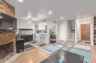 Photo #3: 6328159 Listing