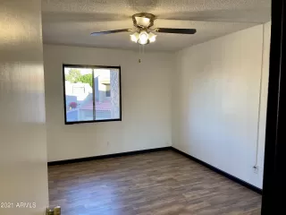 Photo #5: 6328274 Listing