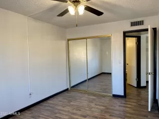 Photo #6: 6328274 Listing