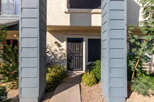 MLS: 6328360 Condo For Sale