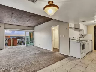 Photo #2: 6328491 Listing