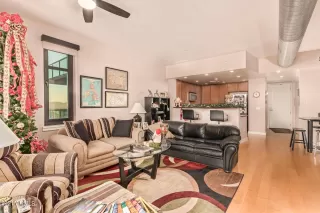 Photo #1: 6328529 Listing