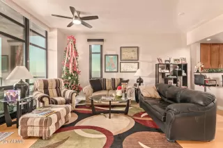 Photo #3: 6328529 Listing