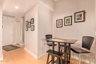 Photo #6: 6328529 Listing