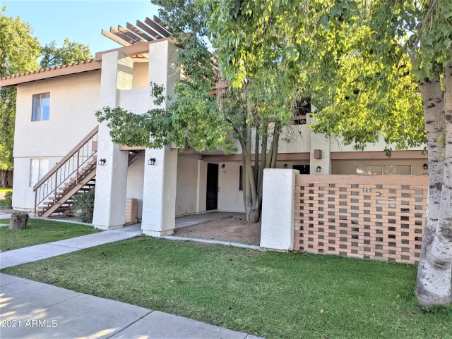 MLS: 6328534 Condo For Sale