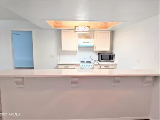 Photo #3: 6328534 Listing