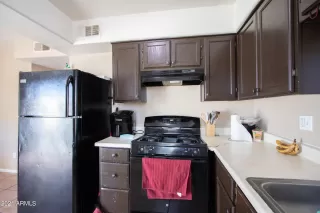 Photo #4: 6328561 Listing