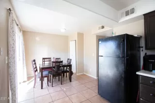 Photo #5: 6328561 Listing