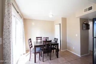 Photo #6: 6328561 Listing