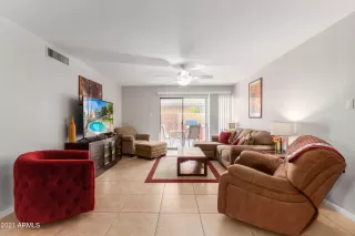 Photo #3: 6328563 Listing