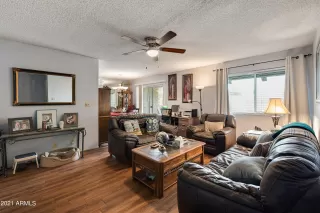 Photo #2: 6328569 Listing
